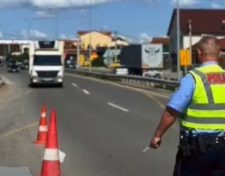 Kontrollet ndaj mjeteve të mbingarkuara vazhdojnë, shqiptohen mbi 15 mijë euro gjoba