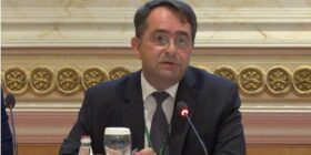 Peci: I vetmi kombinim që mundet me e jep presidentin është LVV- PDK