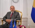 Terras pas takimeve në Prishtinë: E ardhmja e Kosovës është në BE, por anëtarësimi kërkon reforma