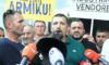 Prodhuesit e qumështit në protestë: Katër ditë pa grumbullim, qumështi “Vita” është i Kosovës, jo i Serbisë