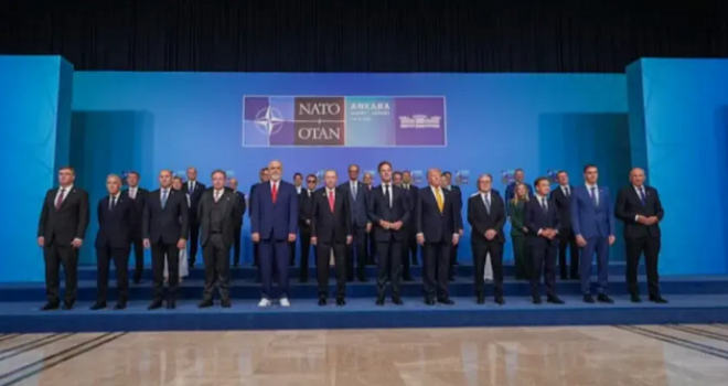 Erdogan në Samitin e NATO-s: Turqia kontribuon në misionet e Aleancës, përfshirë edhe në Kosovë