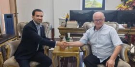 Ramiz Kelmendi priti kreun e Odës Ekonomike Amerikane, u nderua me mirënjohje për 22 vjet bashkëpunim