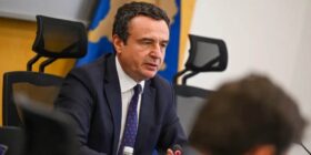 Kurti shfaq gatishmëri t’i shkojë në Gjakovë, Gjini e refuzon takimin