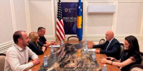 Gjini takon drejtoreshën e NDI-së, thekson nevojën për formimin e institucioneve