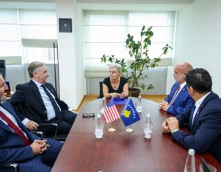 Gërvalla: Forcimi i drejtësisë dhe besimit institucional, parakusht për një Kosovë më të fuqishme