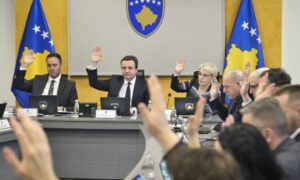 Në një mbledhje të mbajtur më 6 tetor, Qeveria e Kosovës miratoi ndarjen e 15 milionë eurove për subvencionimin e faturave të energjisë elektrike