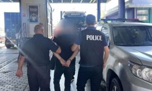 Ekstradohet nga Shqipëria një kosovar i dënuar me 11 vjet e 6 muaj burgim për vrasje