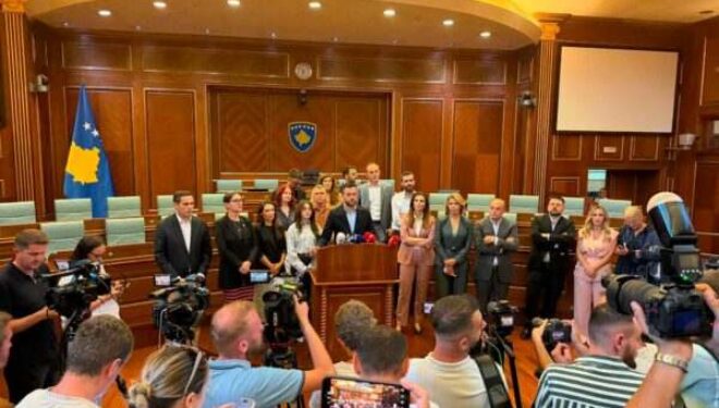 PDK e Aleanca sot sërish shkojnë në Kuvend me kërkesën për thirrjen e seancës e konstituimin e Kuvendit