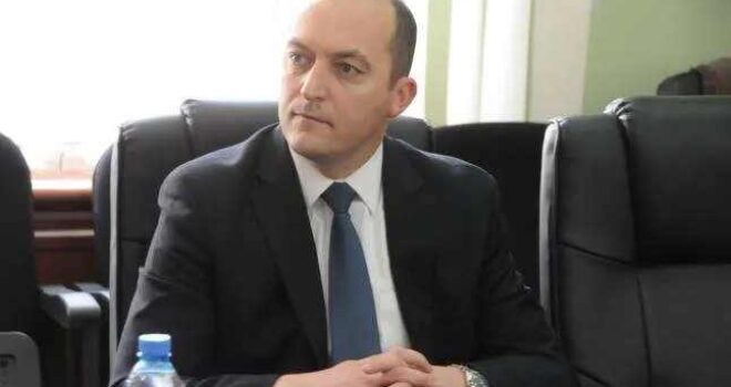 Emri i Bekim Sejdiut përmendet për president, Harry Bajraktari: Kandidati ideal për Kosovën