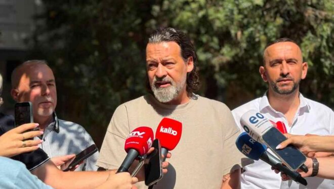 Sveçla: Materialet për legalizimet do t’i dërgohen edhe Kryeprokurorit të Shtetit, Prishtina po plaçkitet