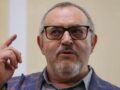 Politikani rus kundër luftës thotë se është larguar nga vendi pasi Kremlini e shpallli “agjent të huaj” Politikani rus kundër luftës thotë se është larguar nga vendi pasi Kremlini e shpallli “agjent të huaj”