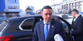 LDK-ja refuzon takimin me Haxhiun, Abdixhiku: Për ne ajo është deputete, takohemi vetëm me Kurtin