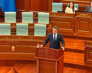 Kurti kërkon sërish kohë shtesë për bisedime me partitë e tjera për presidentin