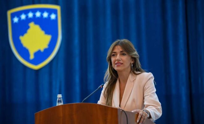 “Manipulim i radhës nga Kurti”: PDK e AAK refuzojnë takimin me Haxhiun, LDK ende s’jep përgjigje