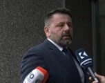 Berisha kërkon shkarkime të menjëhershme pas vrasjes në Pejë