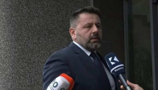 Berisha kërkon shkarkime të menjëhershme pas vrasjes në Pejë