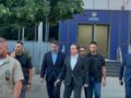 Kurti arrin rreth 10 minuta vonesë në takimin me Abdixhikun Kurti arrin rreth 10 minuta vonesë në takimin me Abdixhikun