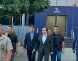 Kurti arrin rreth 10 minuta vonesë në takimin me Abdixhikun