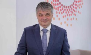 Kosova shpall “non grata” drejtorin e Telekomit të Serbisë, mësohet arsyeja