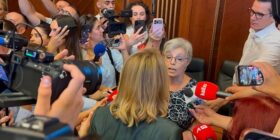 ‘‘Ke shkel mbi gjakun e UÇK-së’’, ‘‘Mos rrej’’, përplasje mes Gërvalles e deputetëve të PDK
