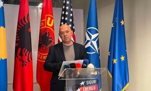 Gjini: Kosova rrezikon bllokadën totale, po shpërfillet Kushtetuta