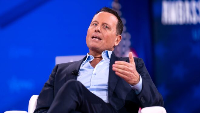 Grenell: Kriza politike është e krijuar nga Kurti, Perëndimi e do Thaçin në Kosovë për të ndihmuar në udhëheqjen e saj