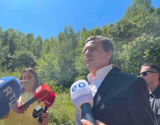 Kurti: Gërmimet në Zubin Potok mund të zgjasin me muaj, eshtrat janë të shpërndara