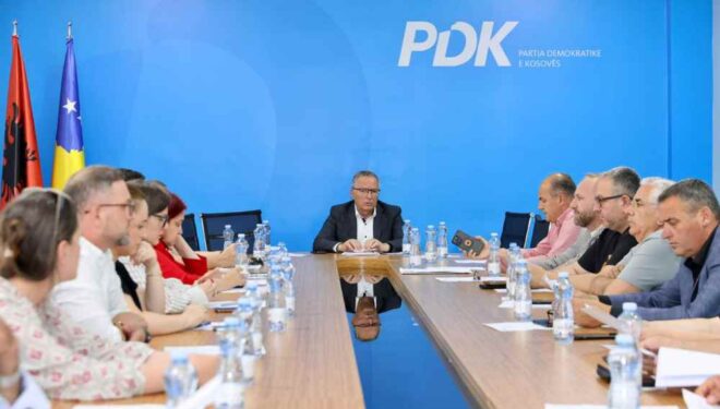 Kryesia e PDK-së: Vetëvendosje po rrënon rendin kushtetues, do ta mbrojmë shtetin me të gjitha mjetet