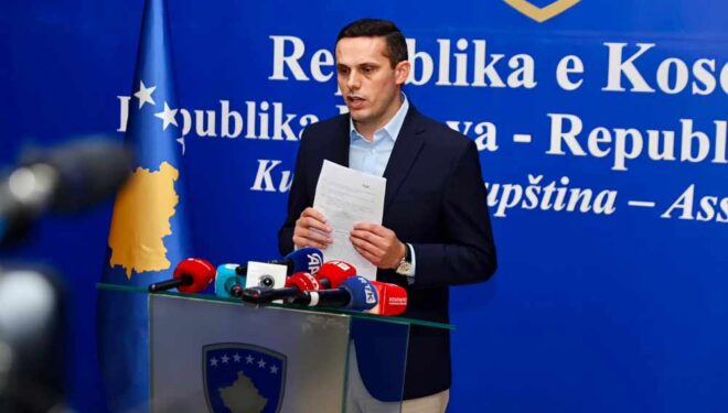 PDK dorëzon kallëzim penal në PSRK ndaj Kurtit e kabinetit qeveritar: Janë tejkaluar kompetencat, keqpërdorim i pozitës