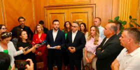 Tahiri: Kosova nuk mund të mbahet peng nga kalkulimet e Albin Kurtit