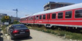 Trainkos: Vagonët u dërguan për riparim në Serbi nga kompania vendore fituese e tenderit