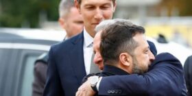 Të dërguarit e Trump mbërrijnë në Kiev pas takimit 3-orësh me Putinin, Zelensky: Duam paqe, por na duhen garanci sigurie!