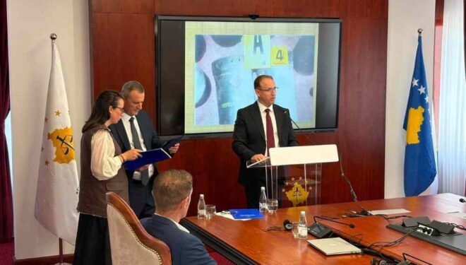 Aktakuza për krimet e luftës në Prekaz, identifikohen 35 të pandehur për sulmin në lagjen e Jasharajve