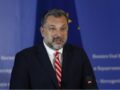 Sarajeva e tërheq stafin e Ambasadës nga Serbia pas varrimit të Mlladiqit me nderime shtetërore Sarajeva e tërheq stafin e Ambasadës nga Serbia pas varrimit të Mlladiqit me nderime shtetërore