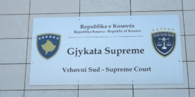Supremja shfuqizon kriterin që lejonte specializimin në biokimi klinike për të diplomuarit në farmaci