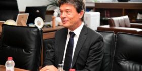 Ambasadori francez: Dialogu me Beogradin esencial për stabilitetin rajonal dhe trajektoren europiane të Kosovës