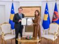 Kurti zyrtarisht mandatar për formimin e Qeverisë së re Kurti zyrtarisht mandatar për formimin e Qeverisë së re
