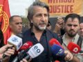 Rama i bashkohet protestës së studentëve: Duhet unitet kombëtar, duhet të jemi bashkë Rama i bashkohet protestës së studentëve: Duhet unitet kombëtar, duhet të jemi bashkë