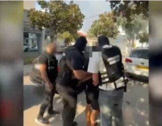 Kërcënoi kushëririn për t’i marrë 300 mijë euro, arrestohet 56-vjeçari në Vorë