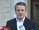 Arben Gashi rikthen shkrimin kur kërkonte që Kuvendi t’ia ndalojë Hagës përdorimin e dokumenteve të Serbisë