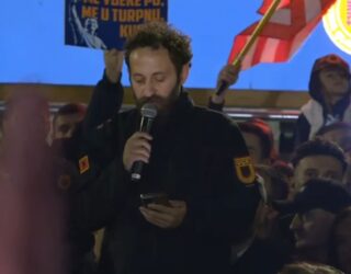 Haziri në natën e shtatë të protestës “Jo në emrin tim”: Shtatë ditë nuk janë fundi, janë vetëm fillimi