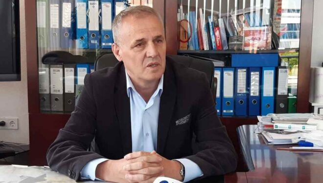 Nafta arrin në 1.95 euro, Berjani paralajmëron: Çmimet në ditët në vijim mbeten të paparashikueshme