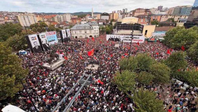 ‘‘Kthejini në shtëpi’’, ‘‘Kosova po pret’’, Mediat botërore raportojnë për Marshin për Liri: Mijëra njerëz morën pjesë