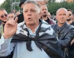 Haradinaj, protestuesve: Mos shkoni kah Graçanica, mos harroni, shërbimet do të infiltrojnë njerëz