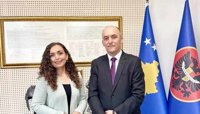 Osmani për Sejdiun: Gatishmëria për t’i shërbyer vendit dhe dinjiteti i tij meritojnë falënderim