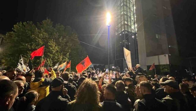 “Jo në emrin tim”, nis protesta kundër dënimit të katërshes së UÇK-së