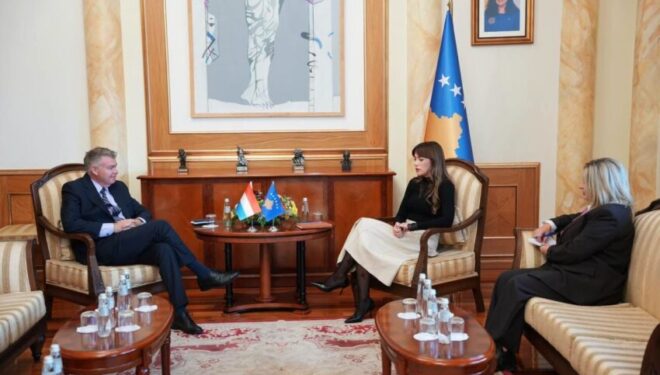 Kryetarja Haxhiu priti shefin e misionit të Ambasadës së Luksemburgut, Eric Dietz