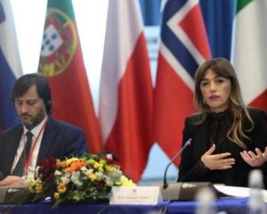 Kuvendi tregon se çka u diskutua në takimin e Haxhiut me delegacionin e Asamblesë Parlamentare të NATO-s