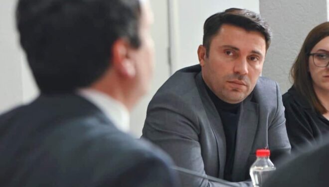 Rrustemi i VV’së: Ligji për Specialen dhe Presidenti u bënë siç tha e deshti Albin Kurti, për çfarë dorëzimi po flisni