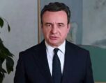 Rrugët e mbushura me protestues që kërkojnë drejtësi, Kurti shkruan për Byronë